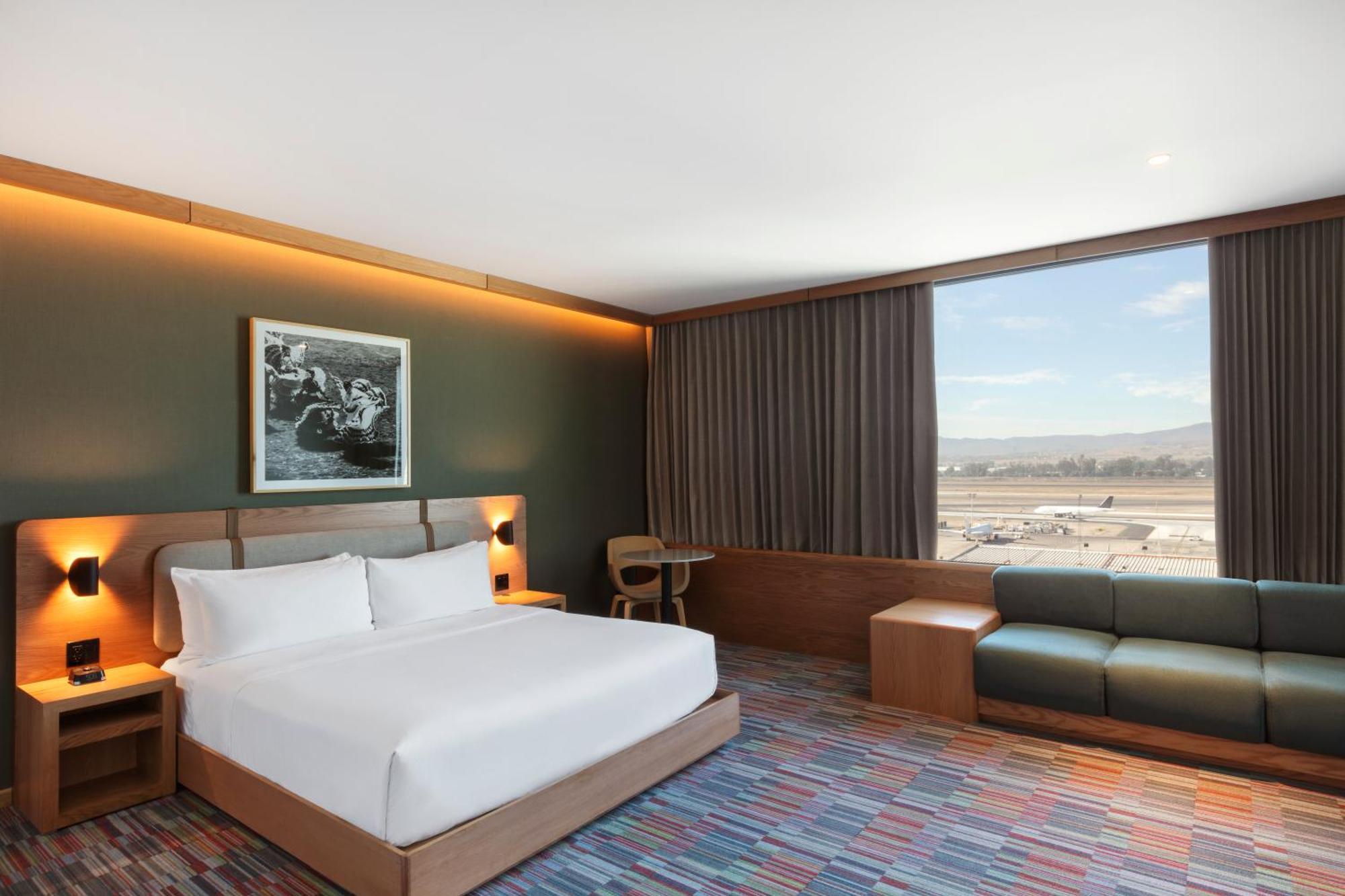 Hilton Garden Inn Guadalajara Airport El Zapote  Exteriér fotografie